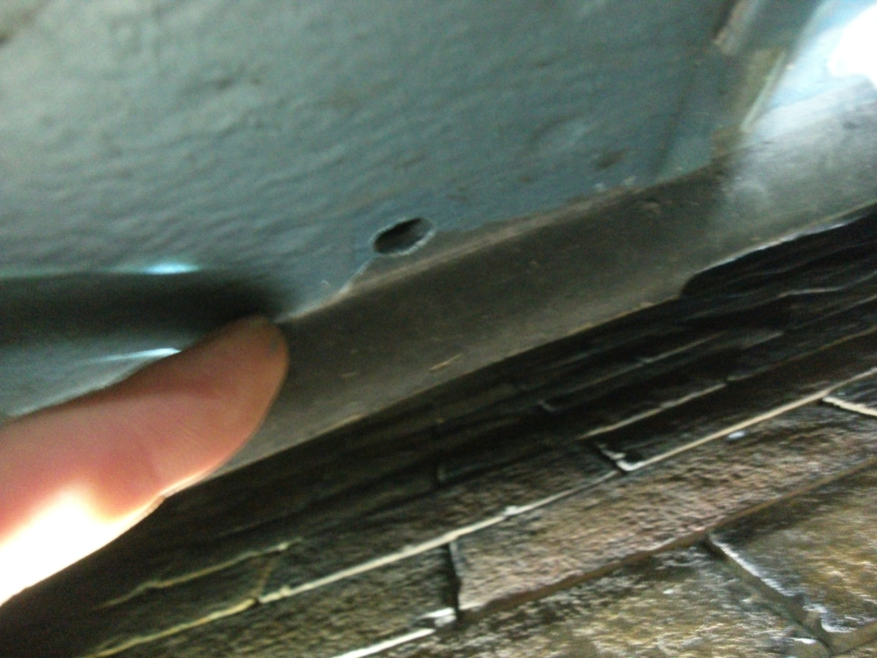 エアロ外し穴塞ぎ計画実行